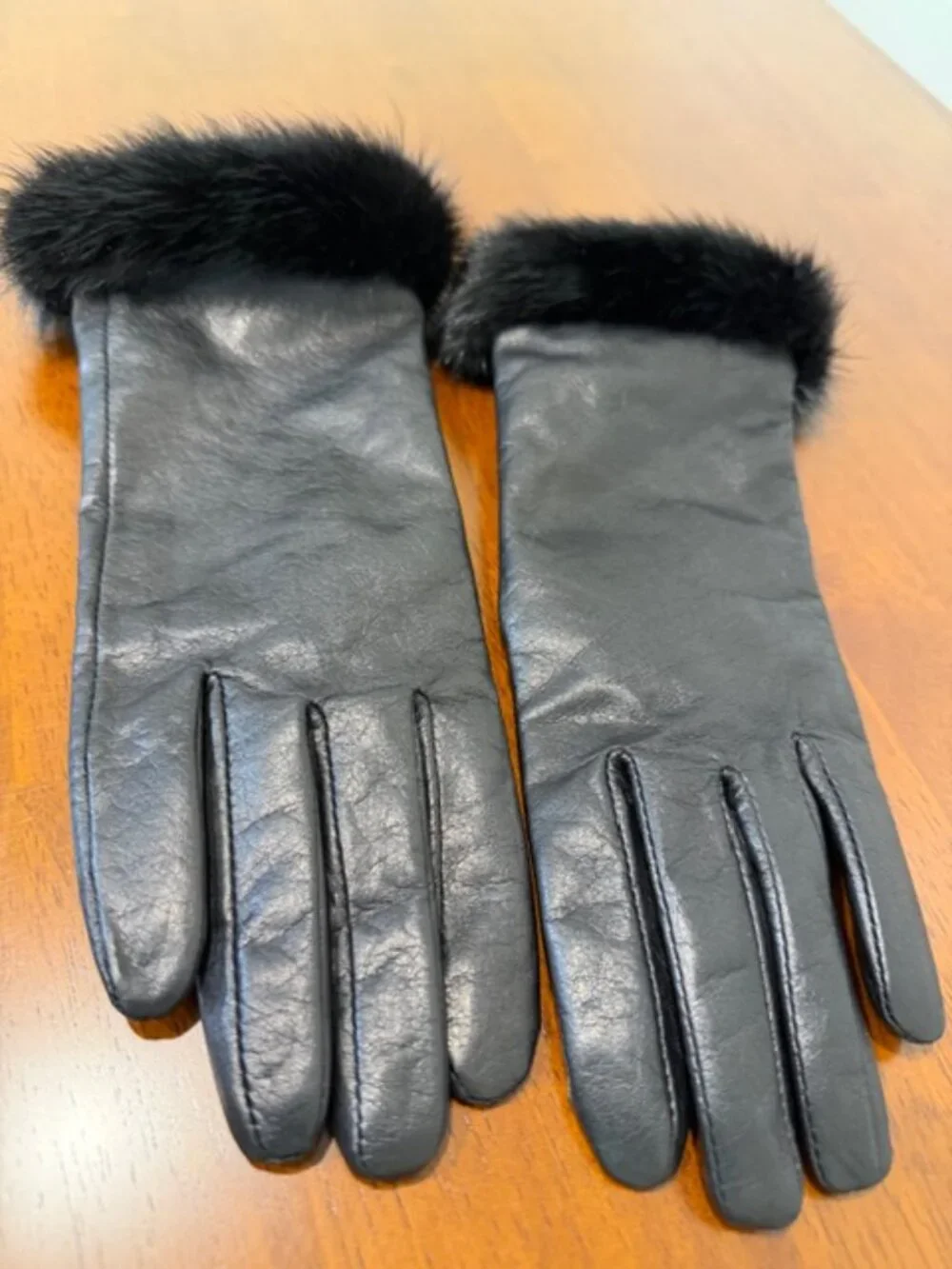 Leather Cashmere Lining Women’s Gloves Used
